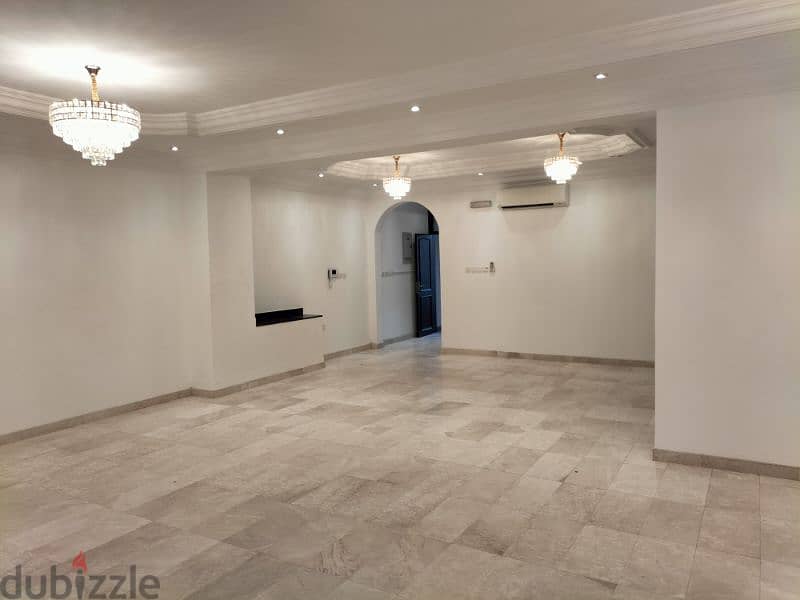 a huge 5bhk triplex villa for rent in Madina sultan Qaboos 18