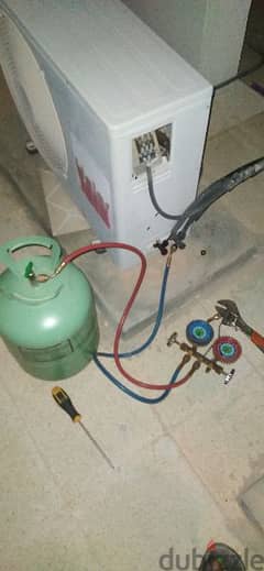 Ac repairing service gas charging water leaking repair and maintenance