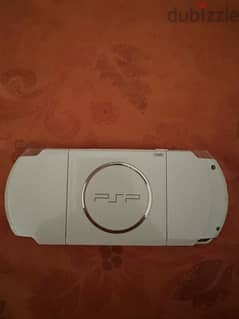 Selling PSP model 3000 white ueed 2 months