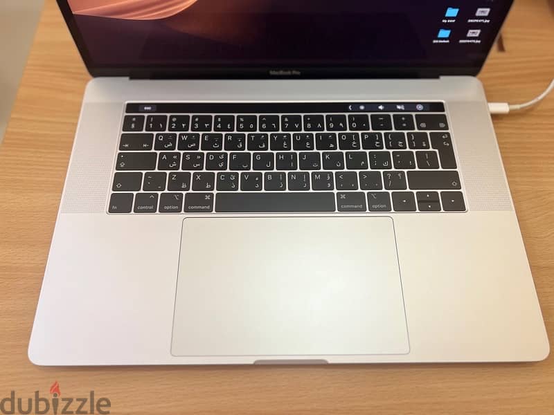 MacBook Pro (15-inch, 2018) 6