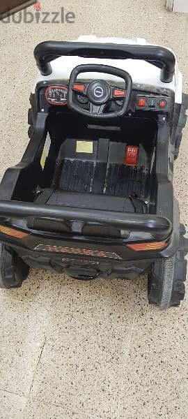 battery jeep for kids 4
