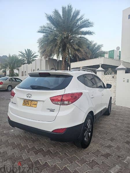 Hyundai Tucson Full Automatic,Limited,4WD,Family Used,Good Condition. 7
