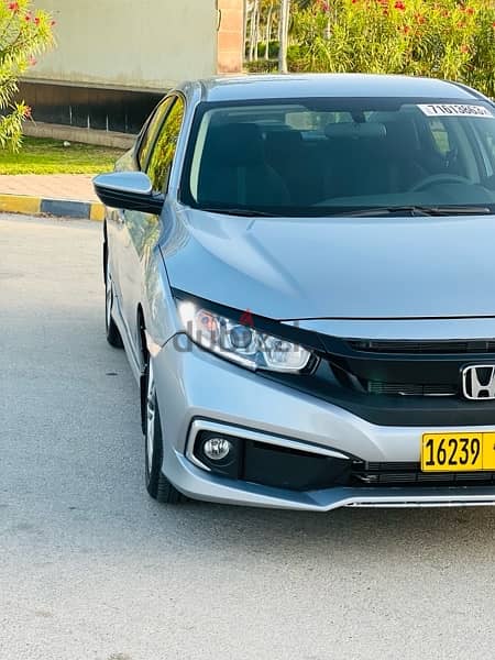 Honda Civiv 2018 5
