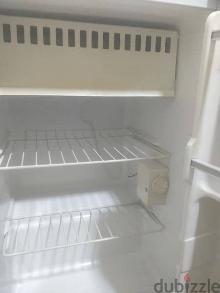 Small refrigerator best for single bachelor 2