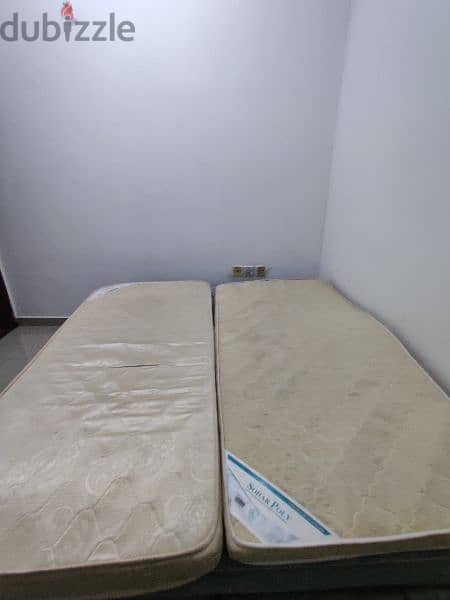 Spring mattress (king size) with bed 3
