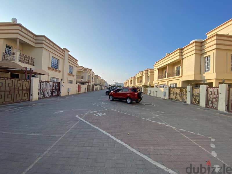 Villa in Al Khoudh near Badar Samaa and Sultan Center 13