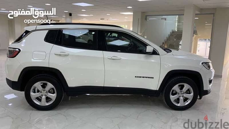 Jeep Compass 2020 (Oman Car) in Excellent condition 4