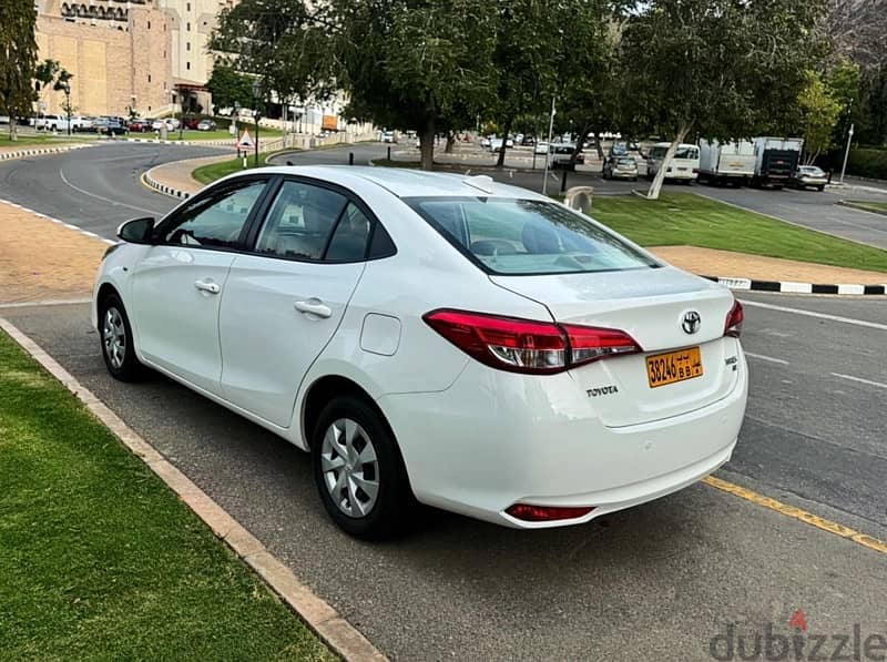 Toyota Yaris  2019 4