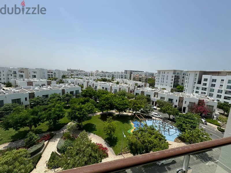 2 BR Lovely Apartment for Rent Located in Al Mouj 4