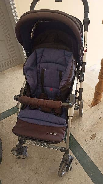 I have stroller and baby car seater. . together 27 rial 1