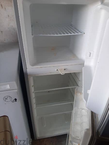 for salle this refrigerators 3