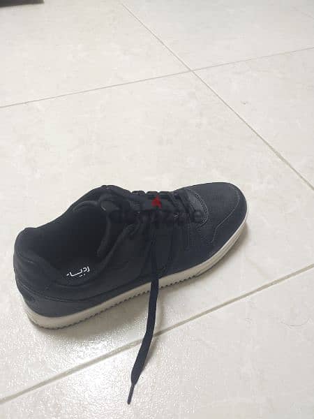 Redtag black casual shoes 3