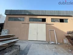 290 sqm warehouse available for rent.
