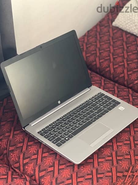 Laptop, Neat and Clean 1