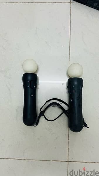 Sony PSVR with camera and motion controller stick 5