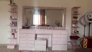 large makeup vanity for sell