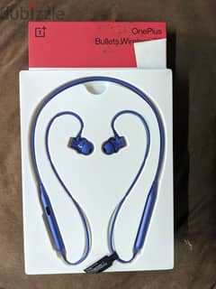 Oneplus Z2 blue  wireless bluetooth neck band