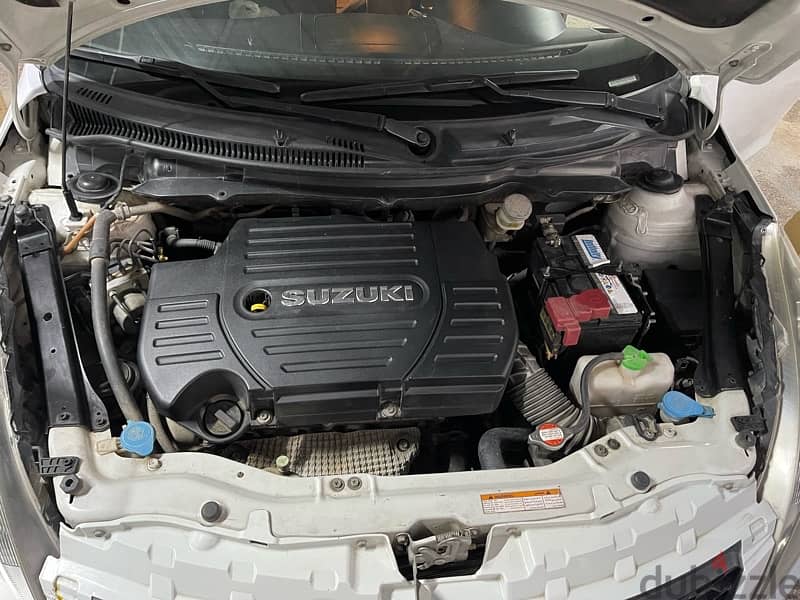 Suzuki swift . . GGc Car . . first user . . clean without accident 9