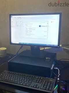 كمبيوتر للاستخدام الشخصي او الدراسي مع كل معداته 0