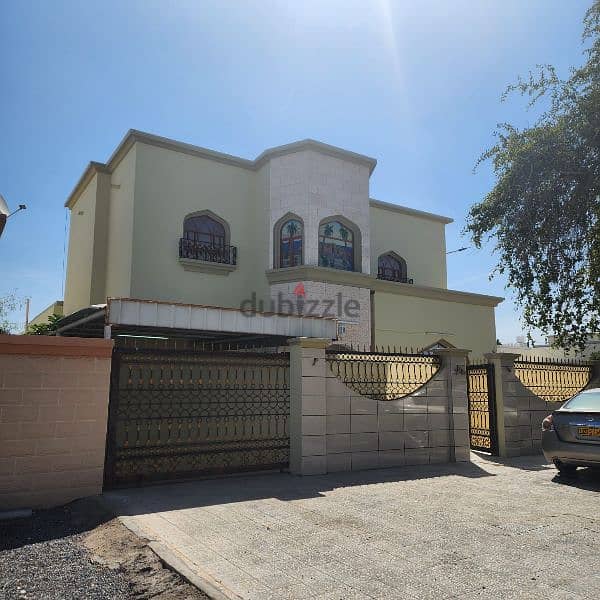 Villa for rent near to Nesto Mall and trafic lights 0