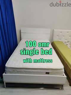 White Ply bed with Alovera gel mattress topper 0