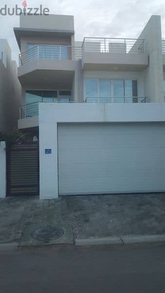 Twin Villa in Madinat Sultan Qaboos,Near coffee shops mall,5BHK+Maid. 2
