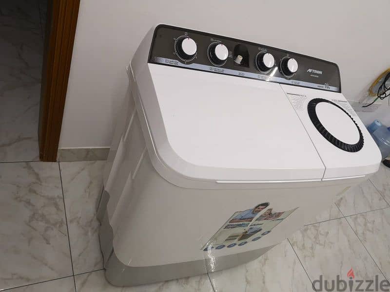 A good condition family used washing machine for sale 2