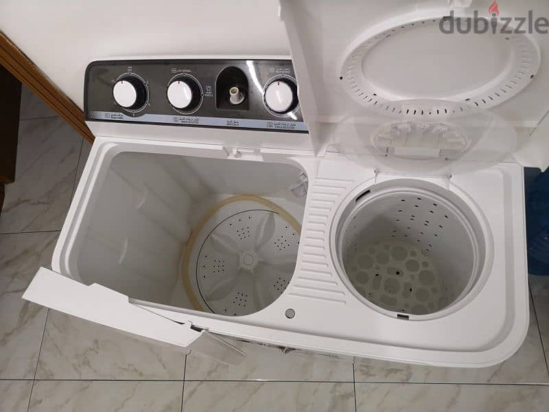 A good condition family used washing machine for sale 3