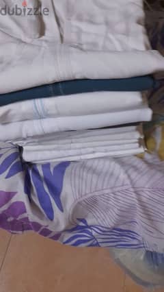 Omani Dishdasha clothes for sale clean . 700 baisa mawalleh