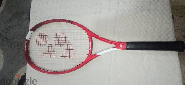 YONEX TENNIS RACKET