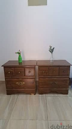 Chest of drawer (2 nos)