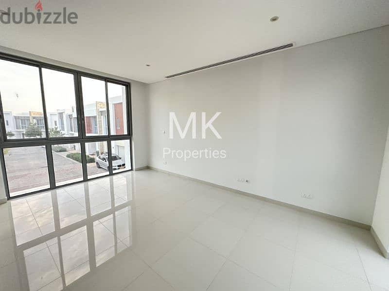 3-BR/ townhouse/permanent residence/ Mouj Muscat تاون هاوس/3غرف نوم 3