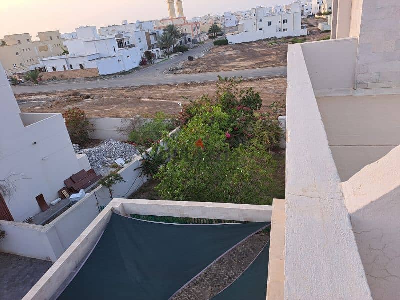 Fully furnished  modern 4 bedroom villa in Dar Al azain near beach 17