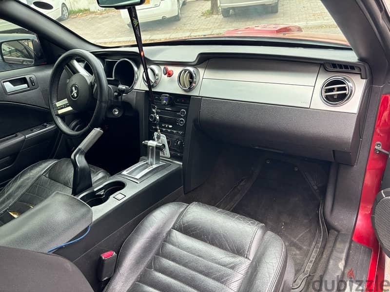 ford mustang excellent condition 7