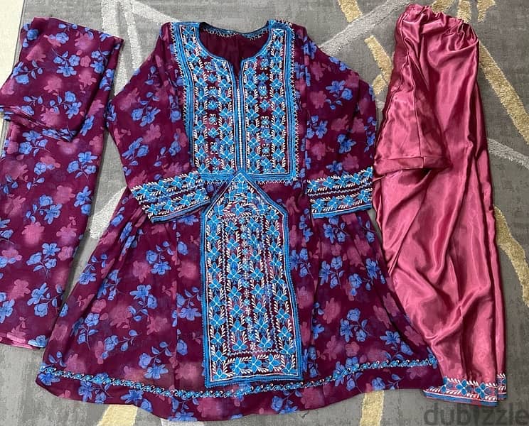 dress for sell , ملابس للبيع 2