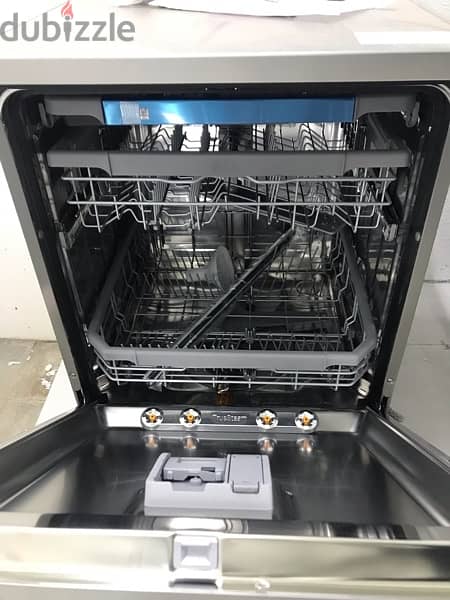 LG Steam Dishwasher 2