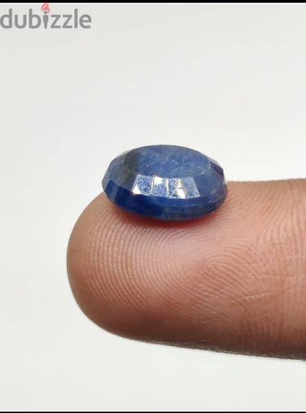 حجر ياقوت زفير أزرق مدغشقري طبيعي natural medagascar blue sapphire 3