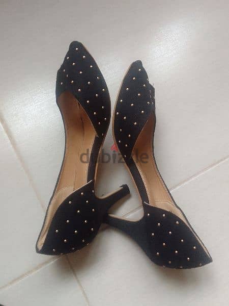 Black heels size 39 2