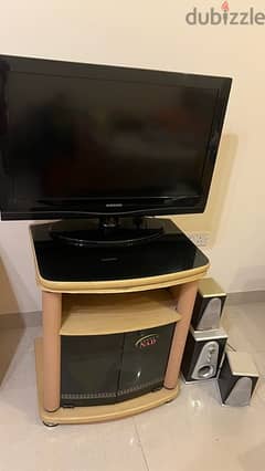 32 inch LCD TV with stand and Speakers