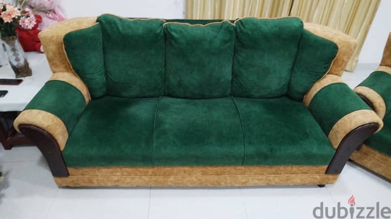sofa set for sale 3+2+1+1 and centre table 1
