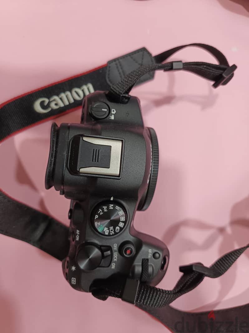 Canon R 6 Base brand new condition 1