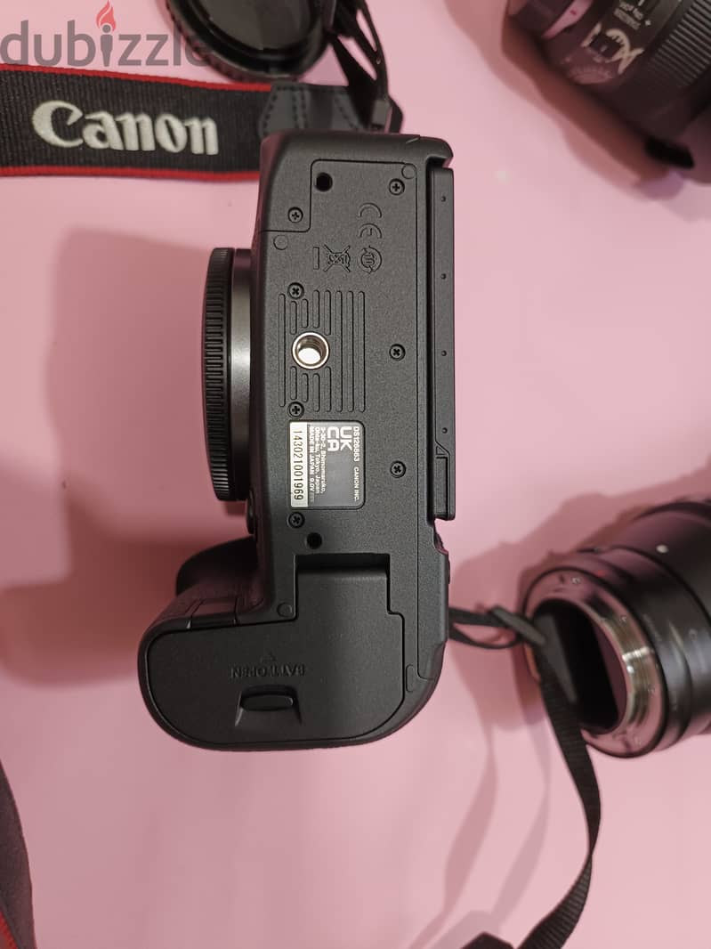 Canon R 6 Base brand new condition 4