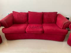 Red Sofa without any problems 0