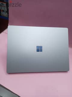 SURFACE LAPTOP 2-TOUCH SCREEN-8TH GENERATION-CORE I7-8GB RAM-256GB SSD