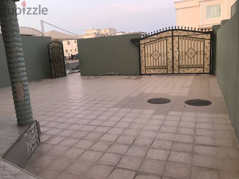 Great Value Villa For Sale In South Mawaleh 6