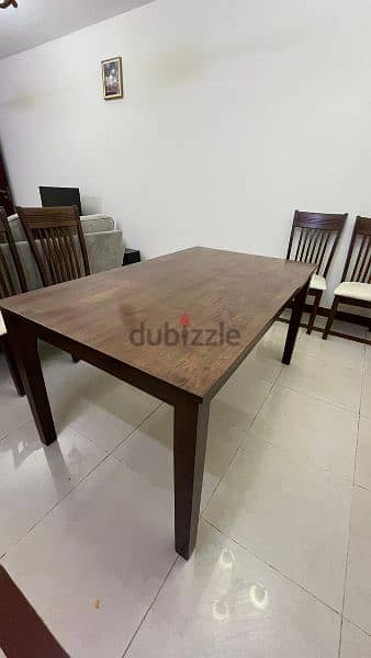 6 Seater Dining Table. As good as new. 4