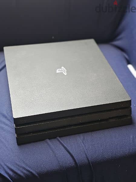 Playstation Pro 1 TB. . 12 games seperate sale 2