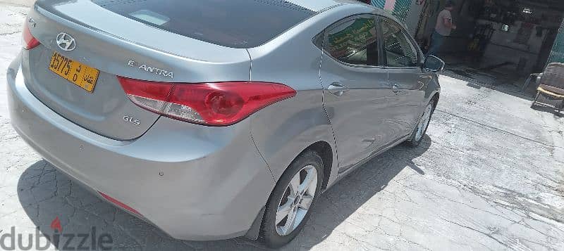 Elantra 2012 full option 1.8cc excellent condition just buy and drive 3