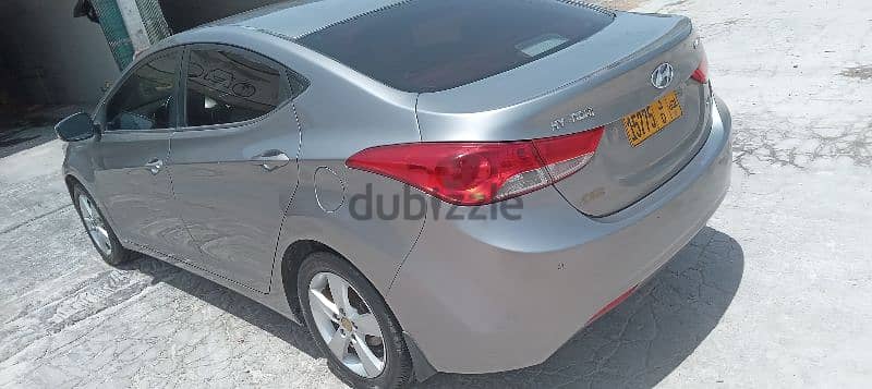 Elantra 2012 full option 1.8cc excellent condition just buy and drive 4