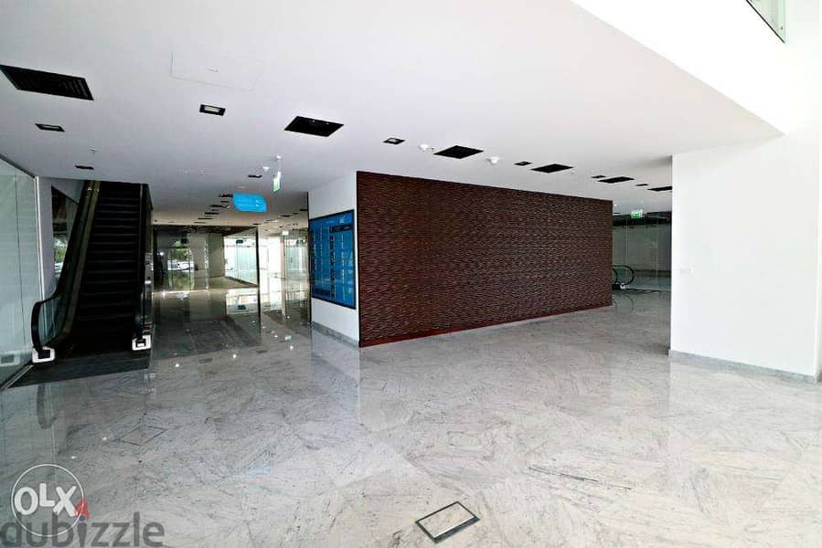 Modern Offices for rent in MIC Towerمكاتب حديثة للإيجار 3